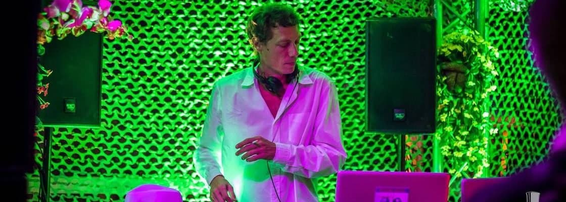 DJ TERRY LAIRD